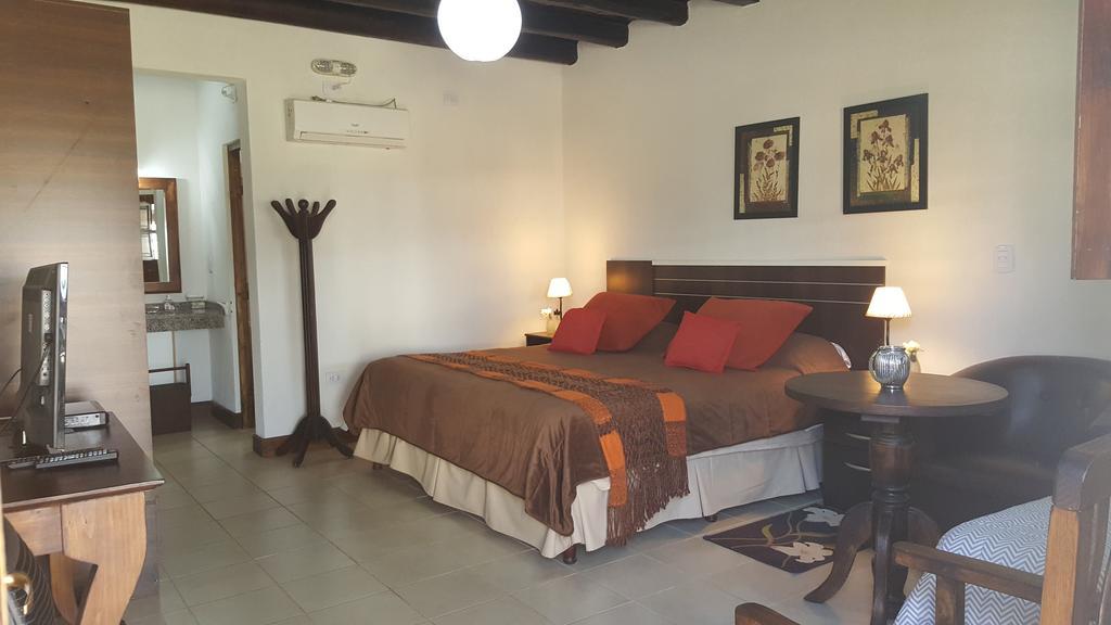Finca Los Almendros Hotel Tunuyán Eksteriør billede